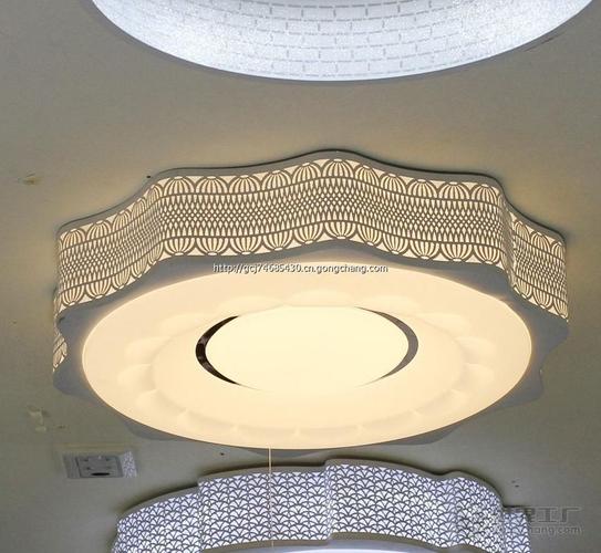led室内灯饰照明36w太阳轮可调光吸顶灯2700-6500k餐厅吸顶灯具